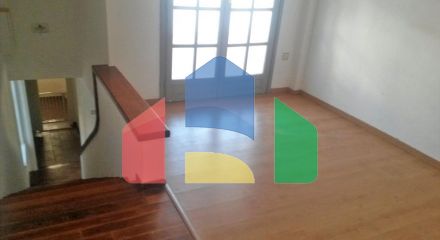 Продажа - Коттедж 485 m² в Афинах