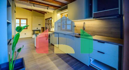 Продажа - Таунхаус 95 m² в Афинах