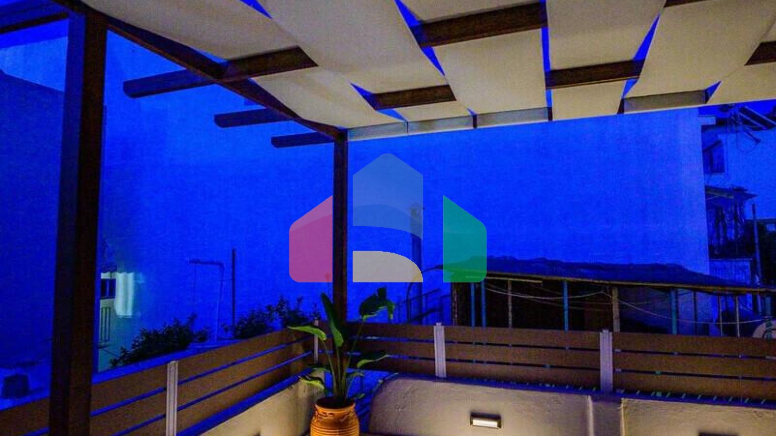 Продажа - Таунхаус 95 m² в Афинах