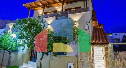 Продажа - Таунхаус 95 m² в Афинах Продажа - Таунхаус 95 m² в Афинах