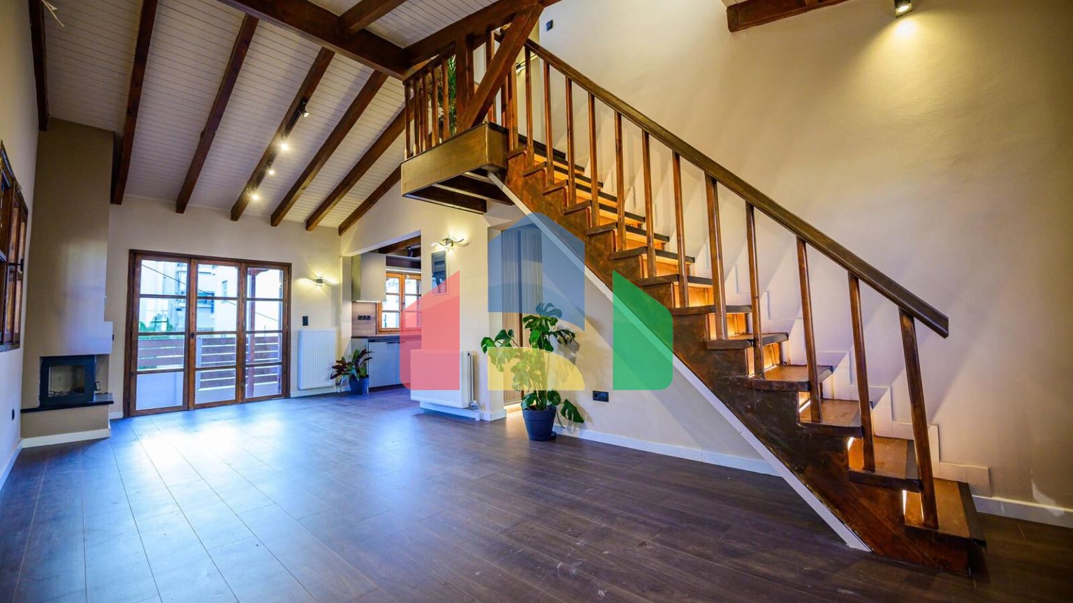 Продажа - Таунхаус 95 m² в Афинах