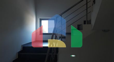 Продаж - Будівля 737 m² в Афінах
