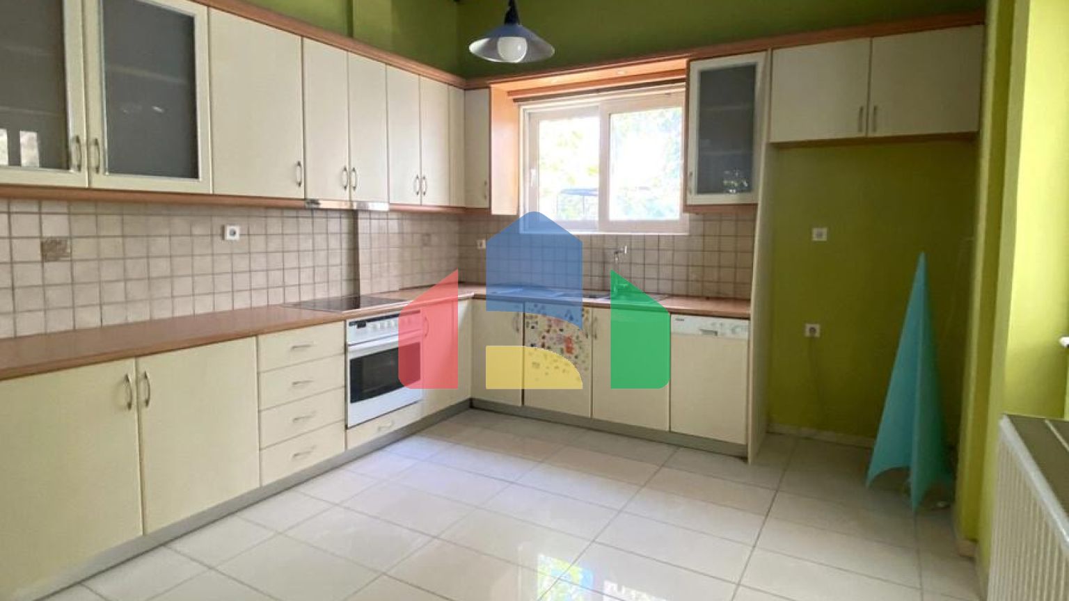 Продаж - Квартира 125 m² в Афінах