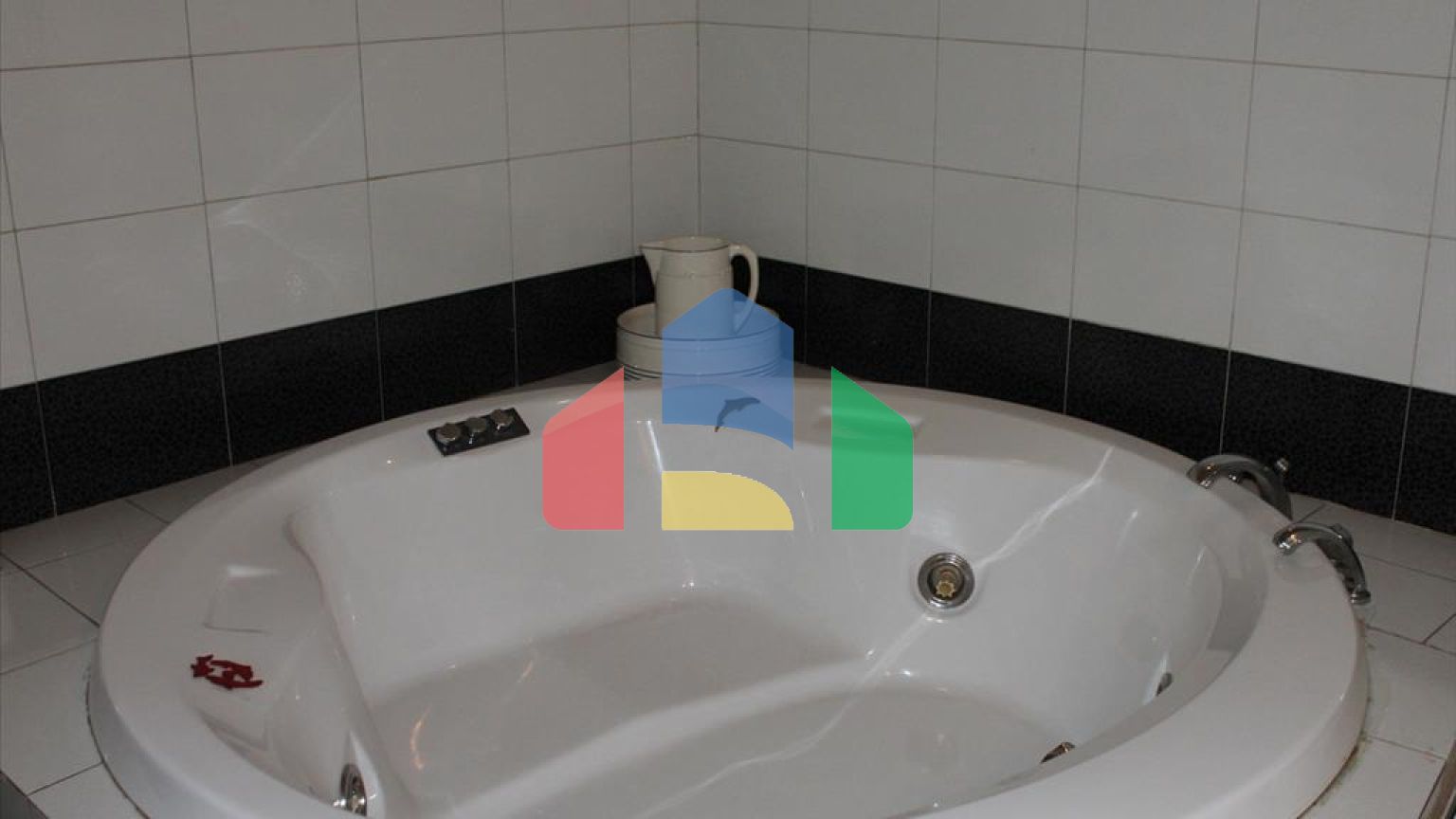 Продаж - Таунхаус 250 m² в Афінах