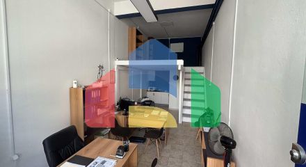 Продаж - Бізнес 50 m² в Афінах