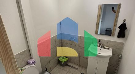 Продаж - Бізнес 50 m² в Афінах