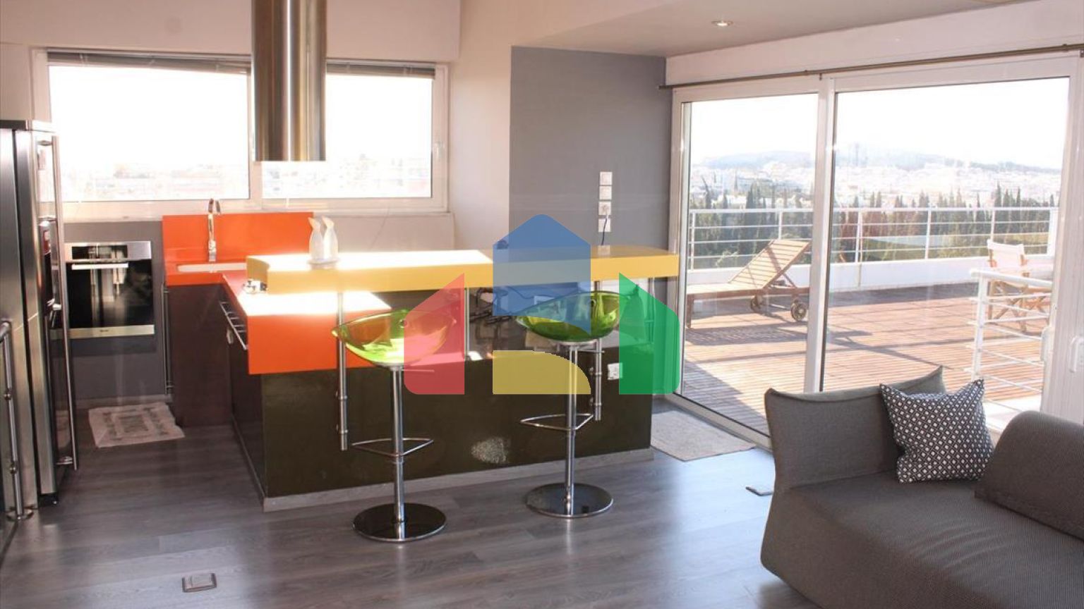 Продажа - Двухуровневая квартира 68 m² в Афинах