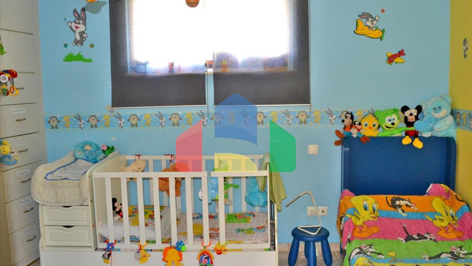 Продаж - Будівля 1003 m² в Афінах