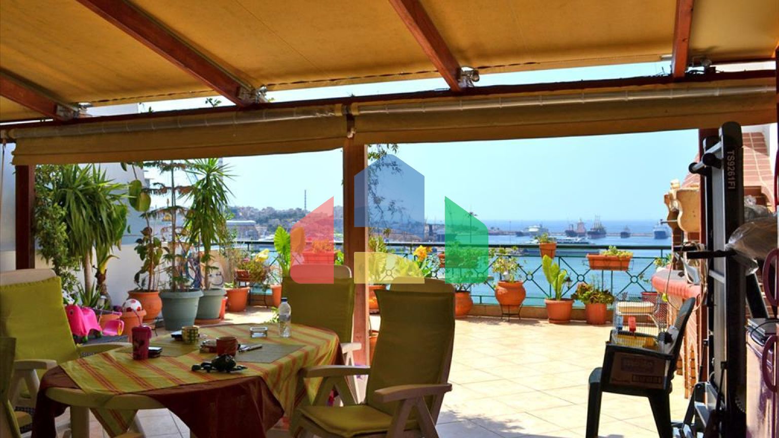 Продаж - Будівля 1003 m² в Афінах