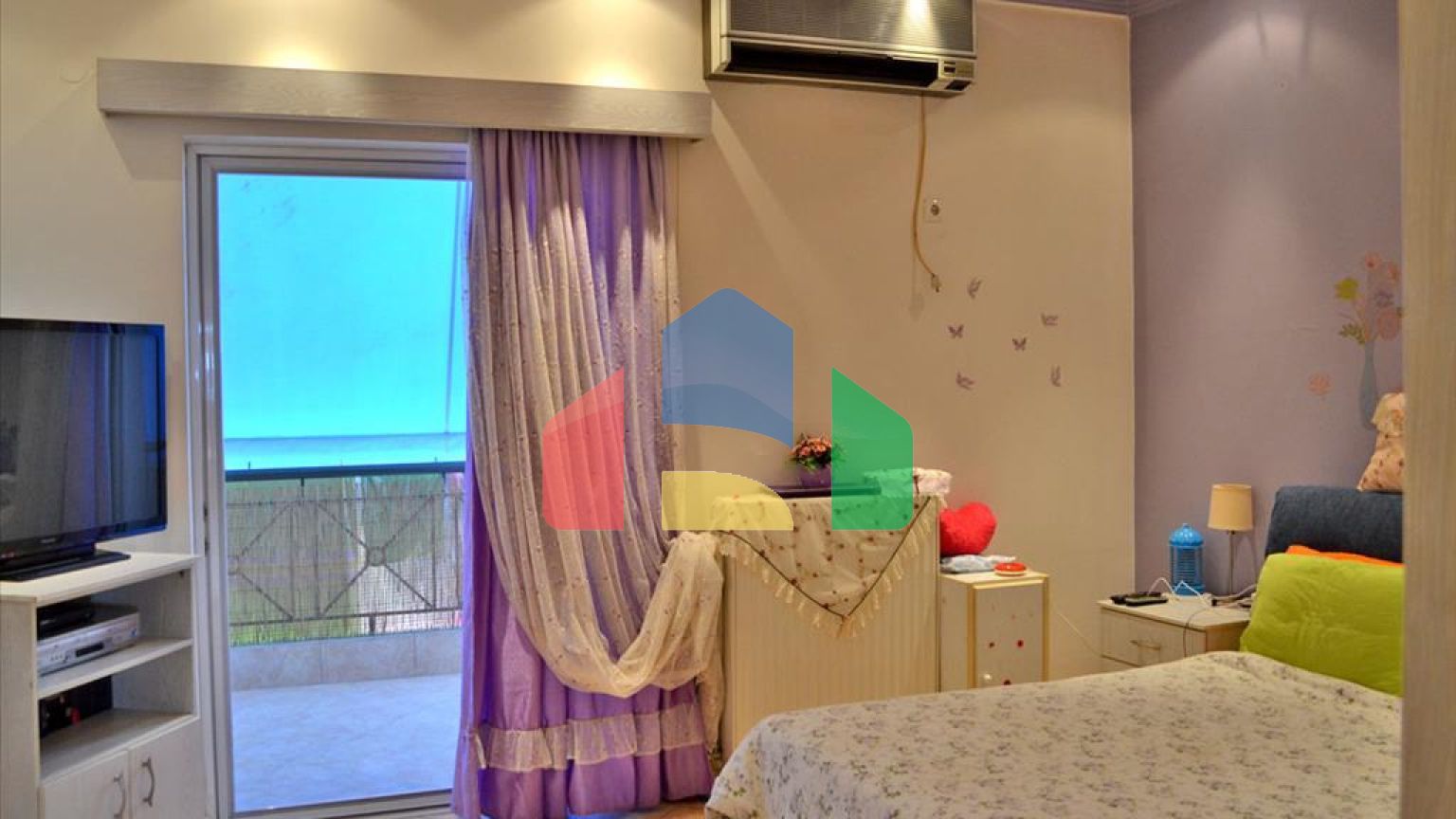 Продаж - Будівля 1003 m² в Афінах