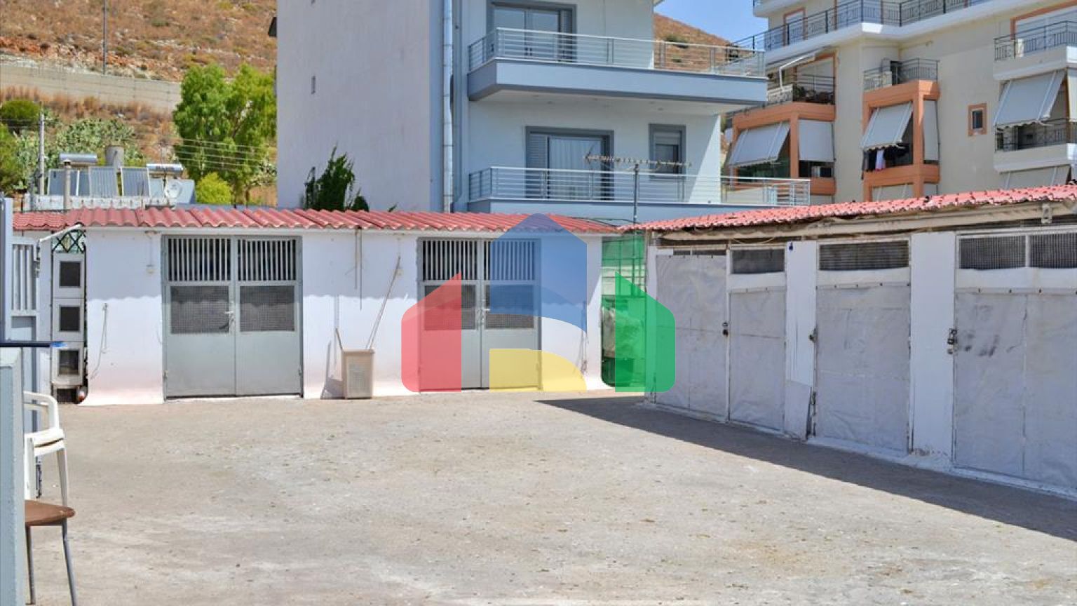 Продаж - Будівля 1003 m² в Афінах