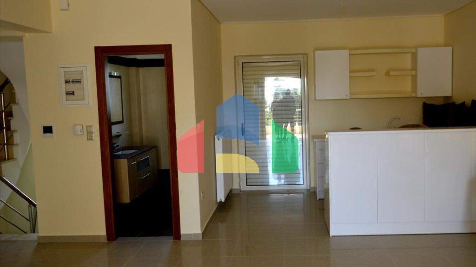 Продаж - Котедж 213 m² в Афінах