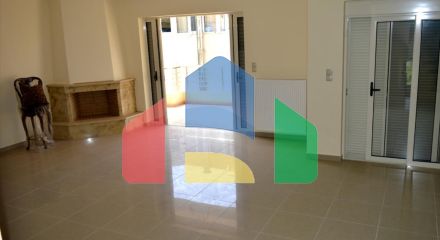 Продаж - Котедж 213 m² в Афінах