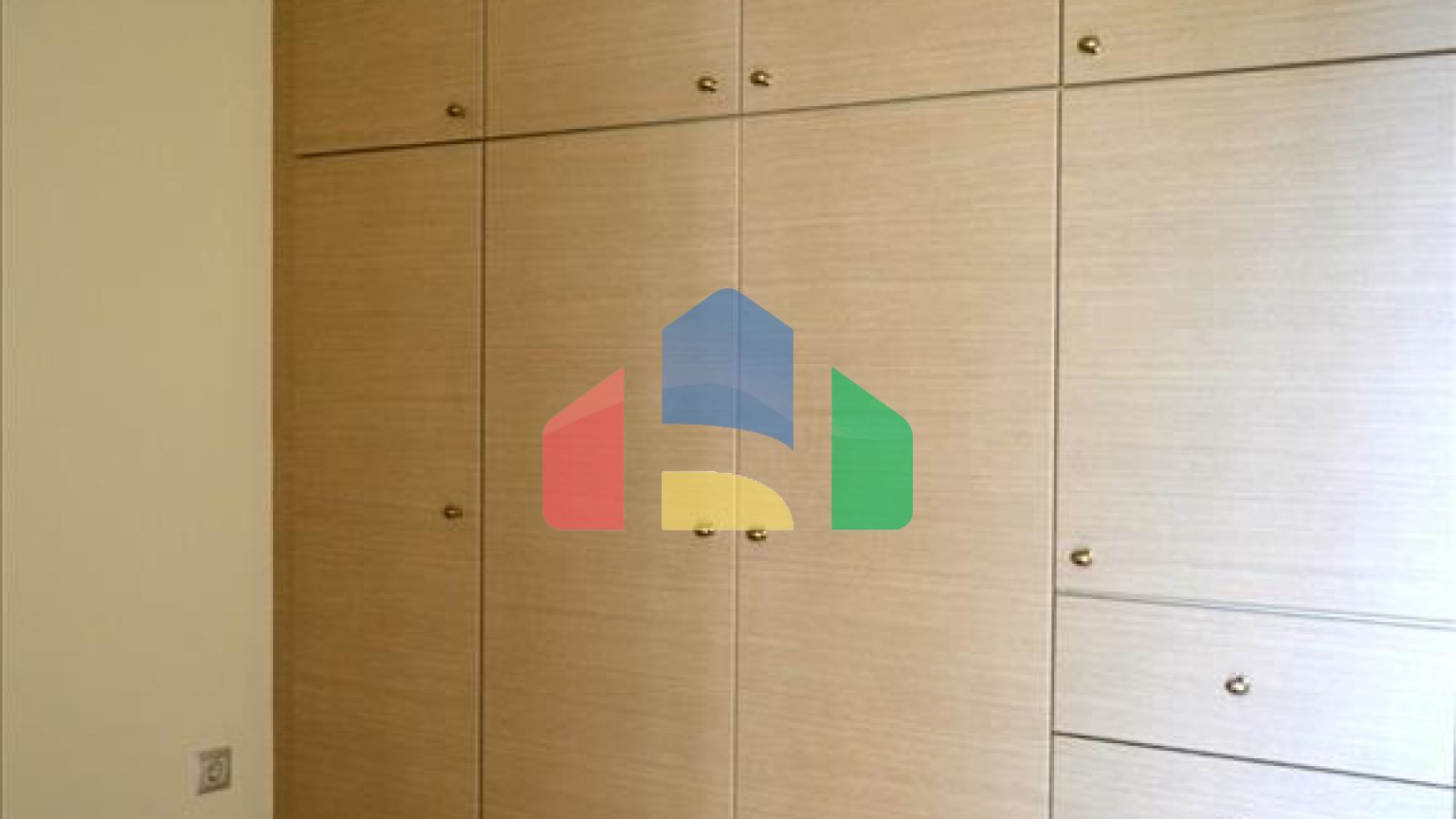 Продаж - Котедж 213 m² в Афінах