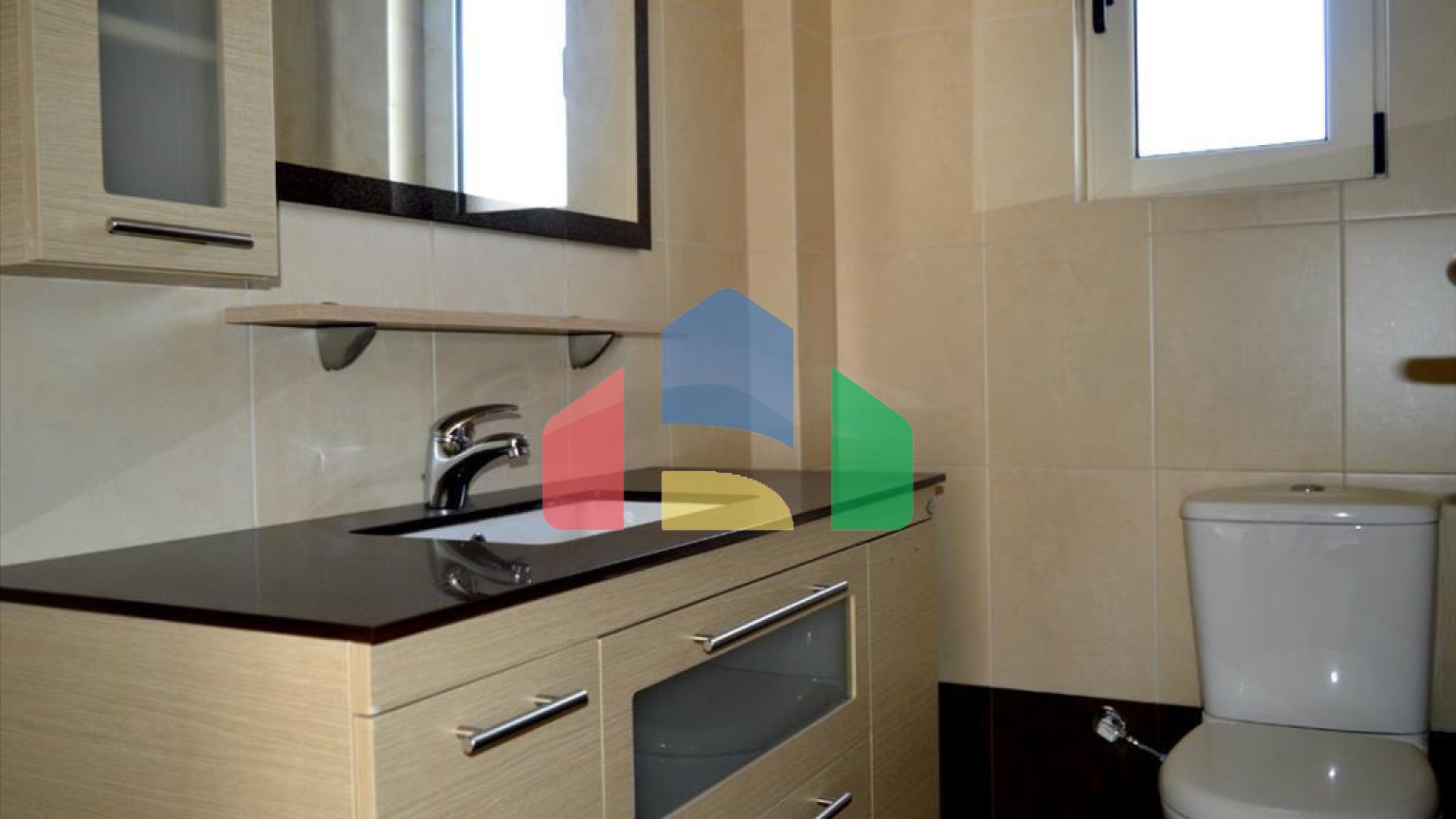 Продаж - Котедж 213 m² в Афінах