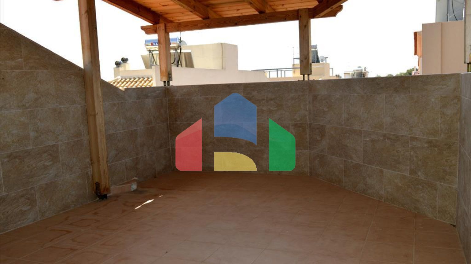 Продаж - Котедж 213 m² в Афінах