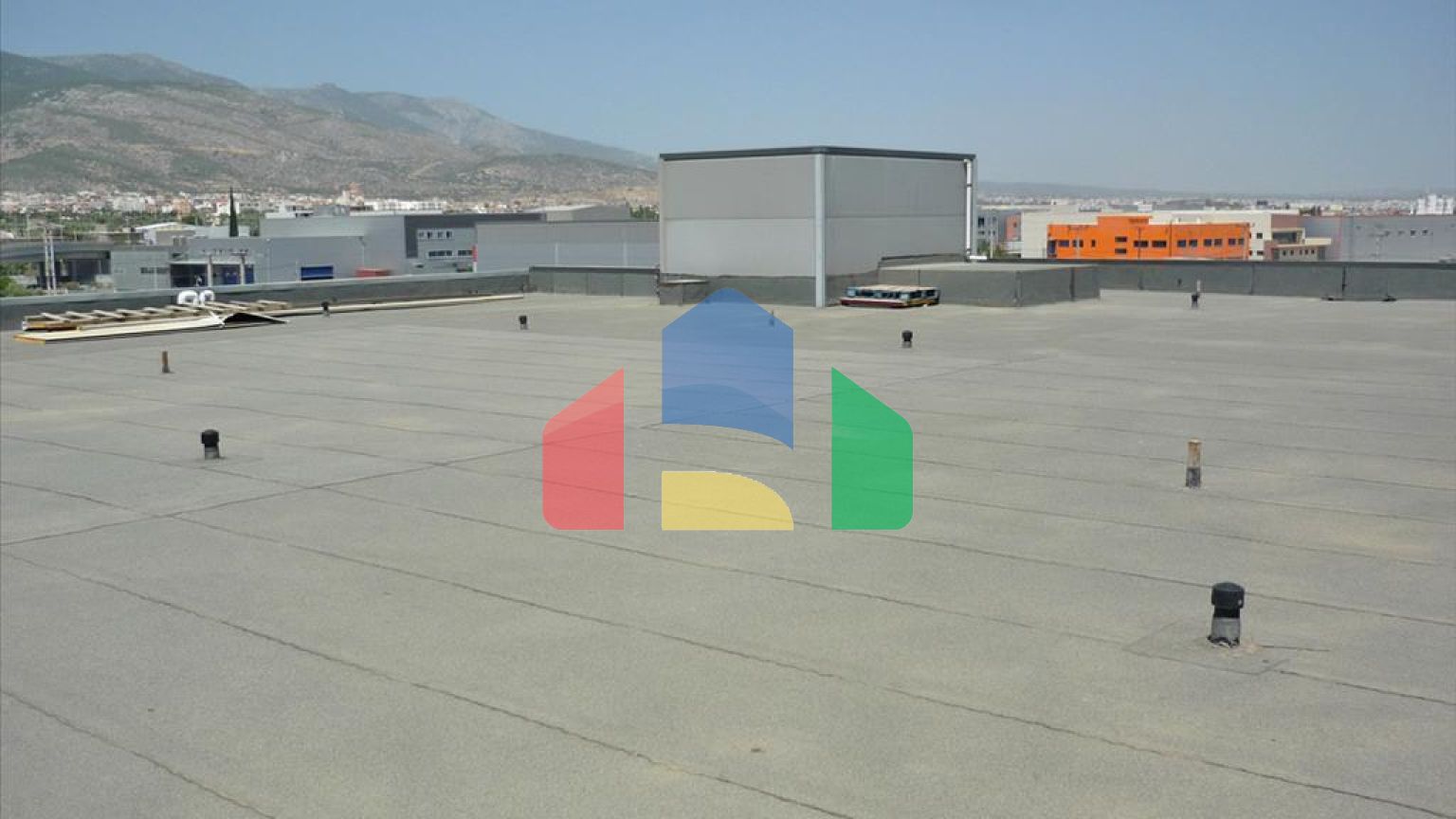 Продаж - Комерційна нерухомість 2050 m² в Афінах