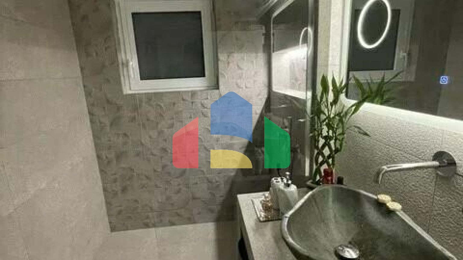 Продаж - Квартира 67 m² в Афінах