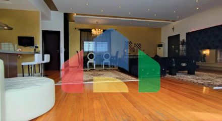 For Sale - Villa 290 m² in Athens
