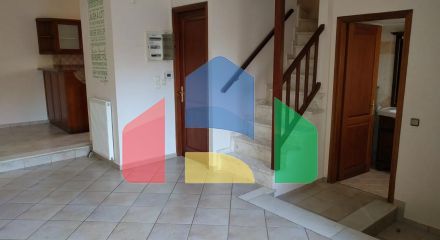 Продажа - Таунхаус 170 m² в Афинах