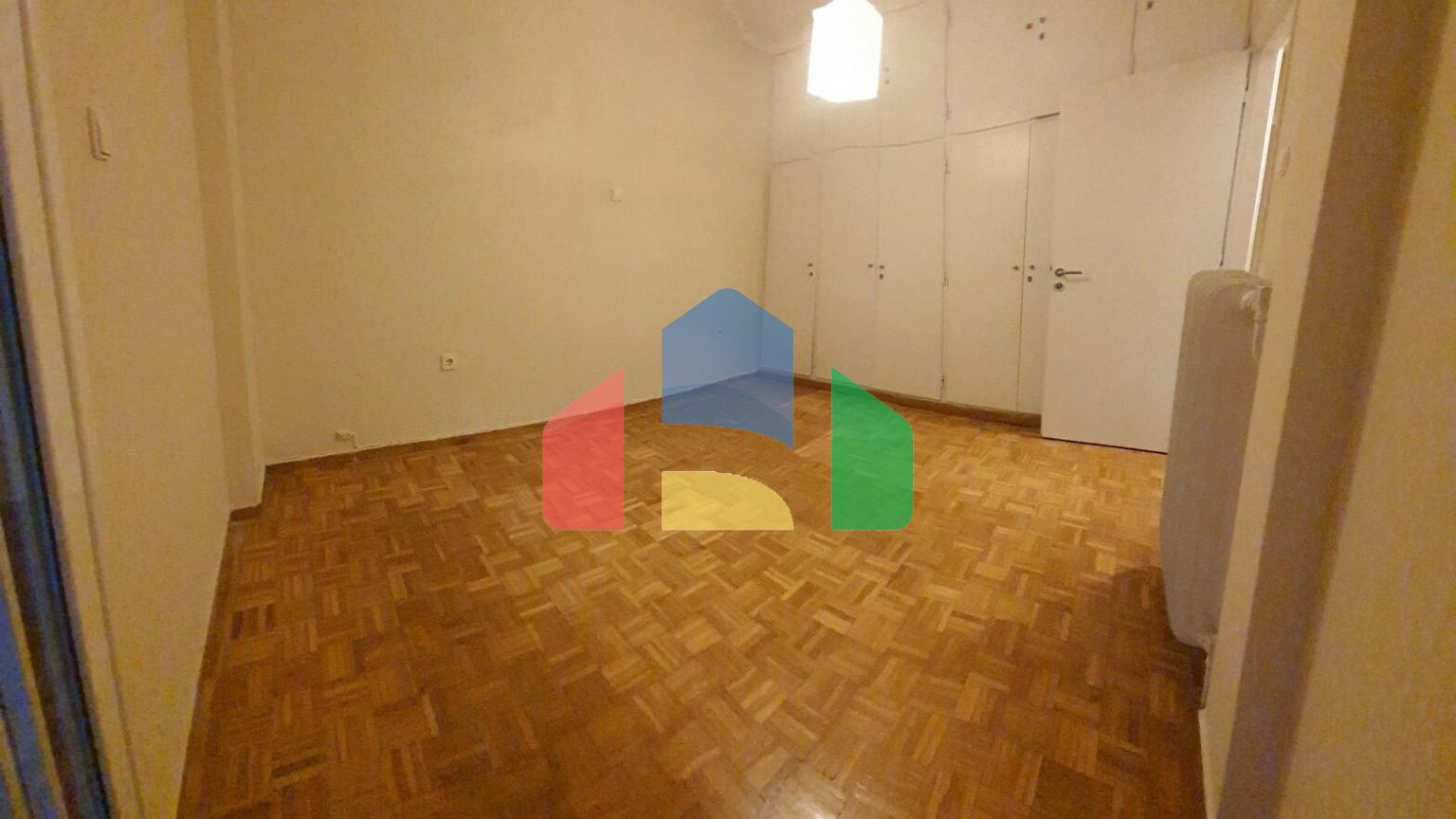 Продаж - Квартира 82 m² в Афінах