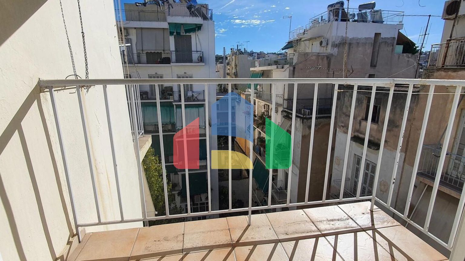 Продаж - Квартира 82 m² в Афінах