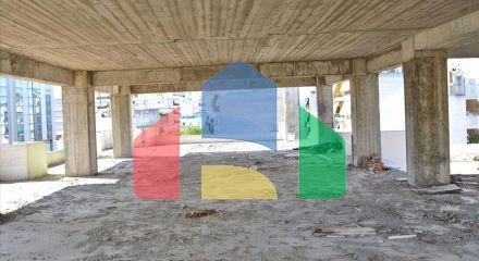 Продажа - Здание 1800 m² в Афинах
