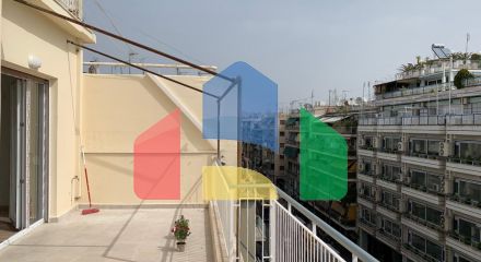 Продаж - Квартира 90 m² в Афінах