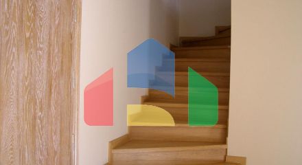 Продажа - Коттедж 485 m² в Афинах