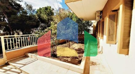 Продаж - Будівля 200 m² в Афінах