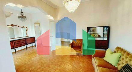 Продаж - Будівля 200 m² в Афінах