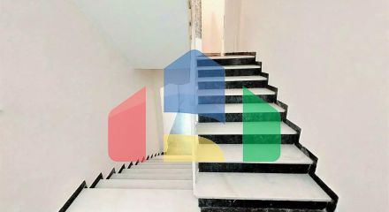 Продажа - Здание 200 m² в Афинах