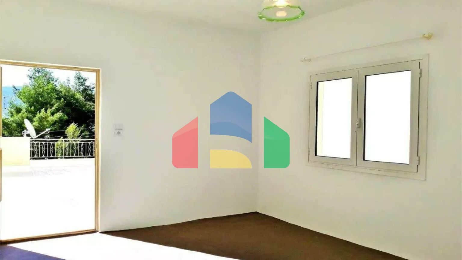 Продажа - Здание 200 m² в Афинах