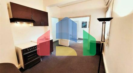 Продажа - Здание 200 m² в Афинах