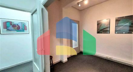 Продажа - Здание 200 m² в Афинах