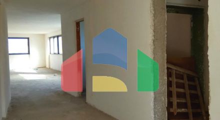Продаж - Будівля 1200 m² в Афінах