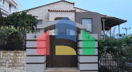 For Sale - Detached house 250 m² in Athens