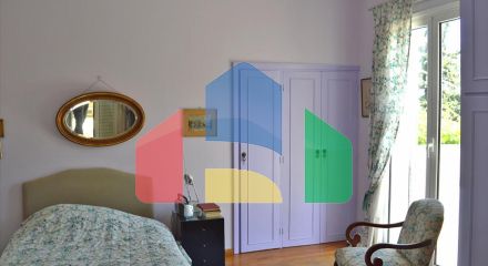 Продажа - Коттедж 180 m² в Афинах Продажа - Коттедж 180 m² в Афинах