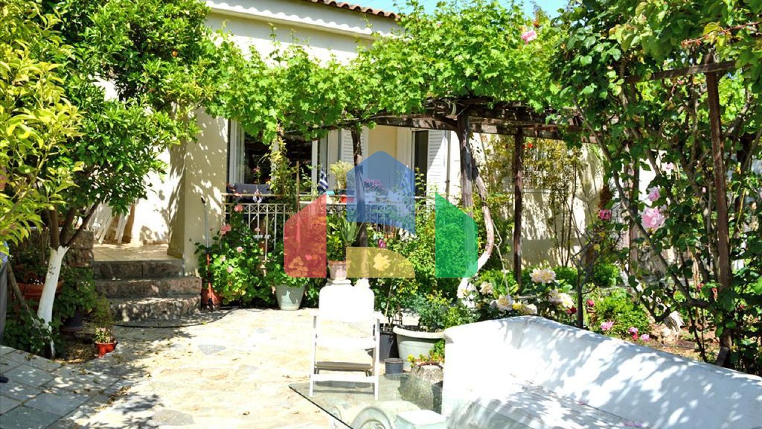 Продажа - Коттедж 180 m² в Афинах