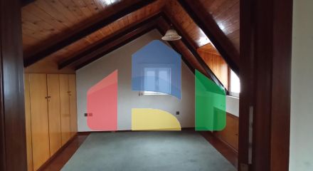 Продажа - Коттедж 540 m² в Афинах Продажа - Коттедж 540 m² в Афинах