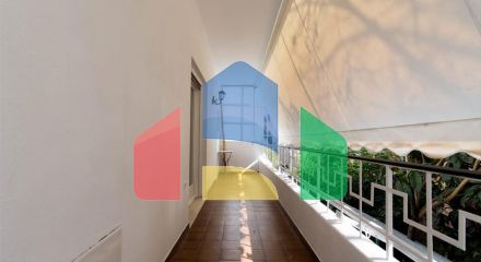 Продажа - Коммерческое помещение 305 m² в Афинах
