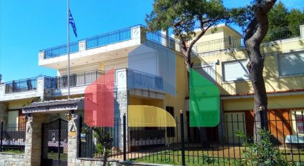 For Sale - Building 700 m² in Athens