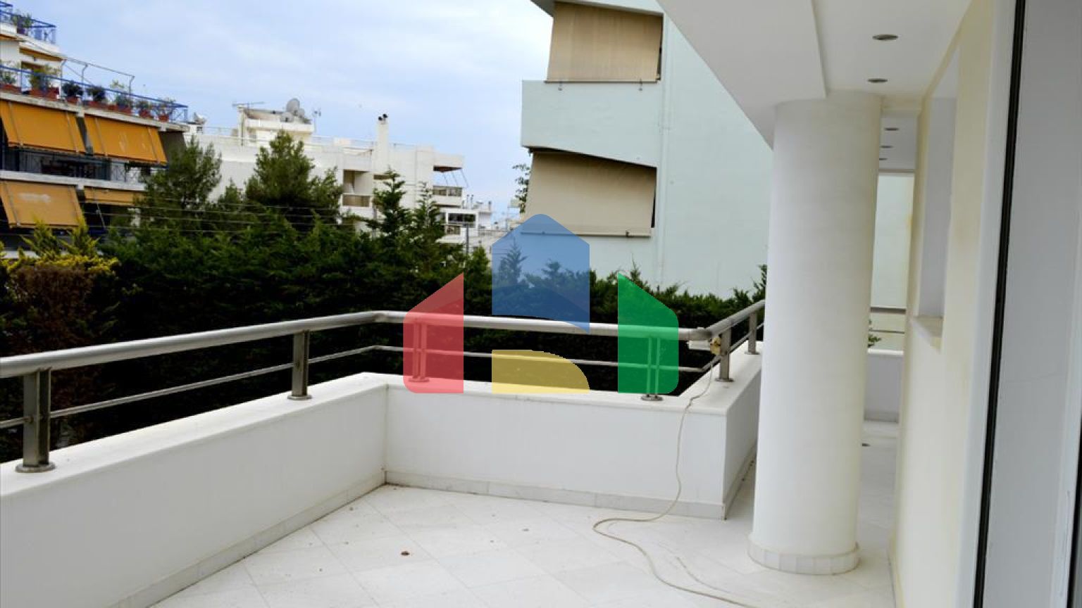 Продаж - Таунхаус 426 m² в Афінах