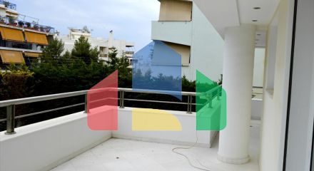 Продаж - Таунхаус 426 m² в Афінах