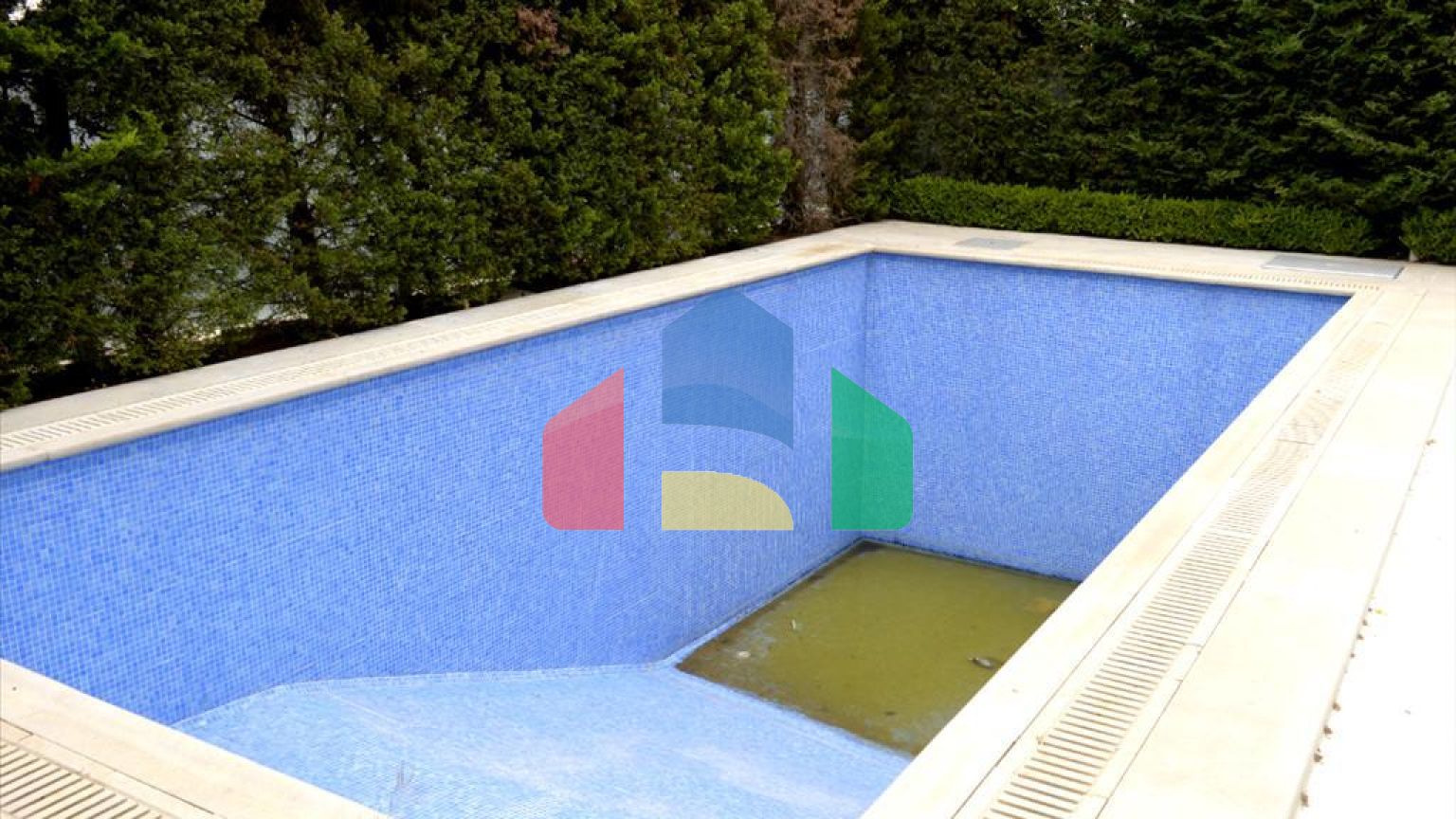 Продаж - Таунхаус 426 m² в Афінах