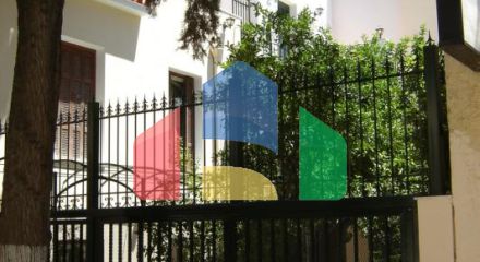 Продажа - Коттедж 250 m² в Афинах Продажа - Коттедж 250 m² в Афинах