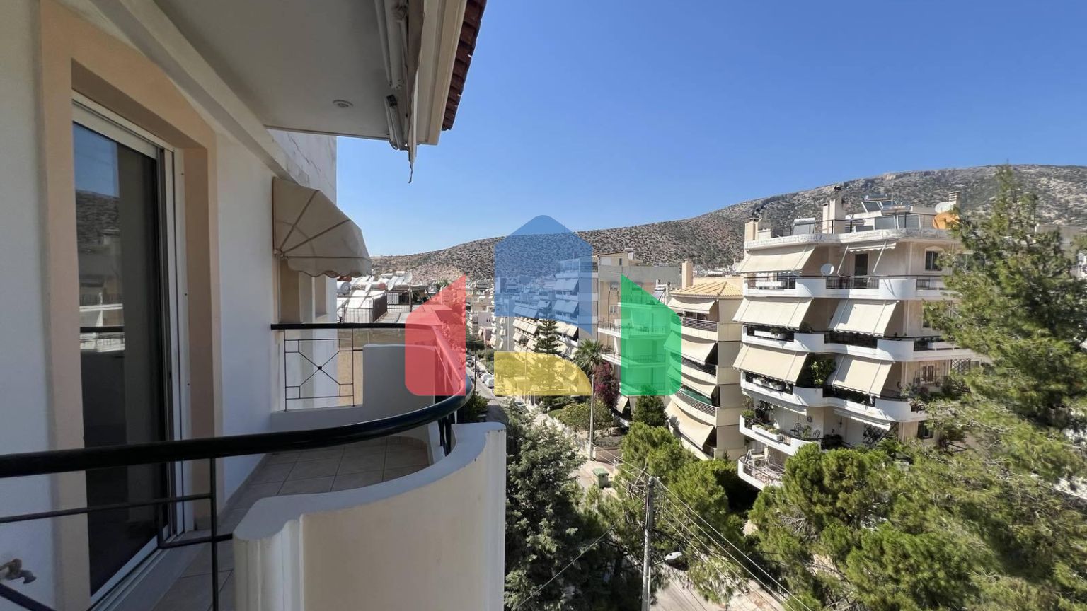 Продажа - Таунхаус 139 m² в Афинах