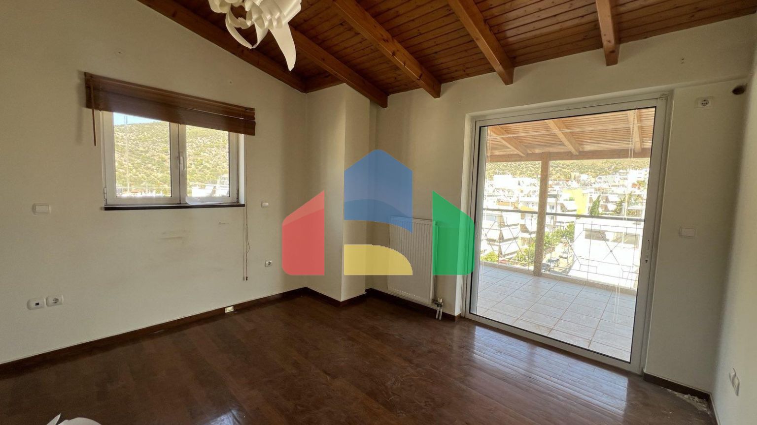 Продажа - Таунхаус 139 m² в Афинах