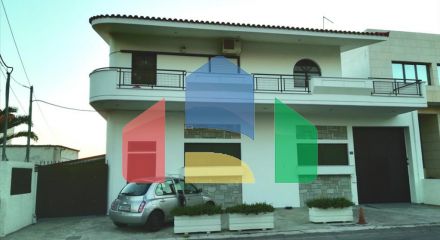Продаж - Будівля 550 m² в Афінах