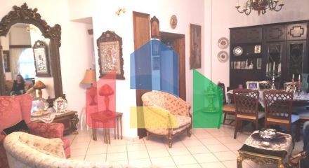 Продаж - Будівля 550 m² в Афінах